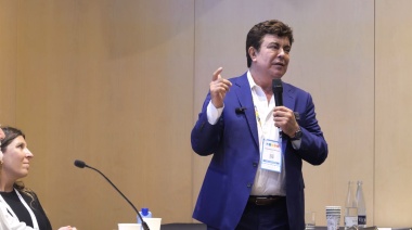 Desde Barcelona, Espinoza convocó a multinacionales a instalarse en el Polo Tecnológico de La Matanza