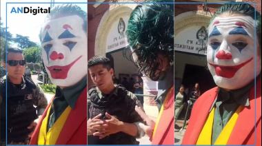 Insólito video: un hombre disfrazado del “Joker” intentó votar y causó revuelo