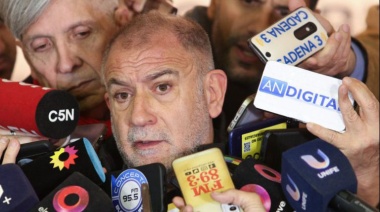 Luis Juez criticó a la oposición: “Quisieron transformar la ley en papel higiénico”