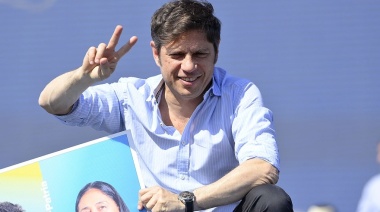 Kicillof encabeza un acto en Berisso para celebrar el Día de la Lealtad Peronista