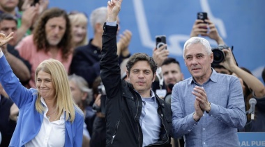 Masivo acto de Kicillof en el Día de la Lealtad: “El desastre de Milei no dura para siempre”