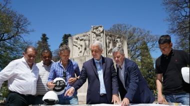 Alak anunció el inicio de la obra de reconstrucción de Plaza Rocha