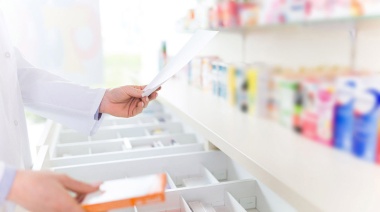 Rechazo a la desregulación: farmacéuticos defienden su “rol sanitario”