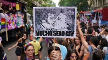 Diputado libertario contrastó la Marcha del Orgullo con el club de fans del Torino