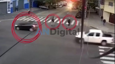 Lo apedrearon, los buscó y lo apuñalaron: En el auto arrolló y mató a una mujer, y finalmente murió
