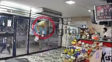 Violentísimo hecho en un kiosco de Quilmes: Golpeó al empleado y se robó la recaudación