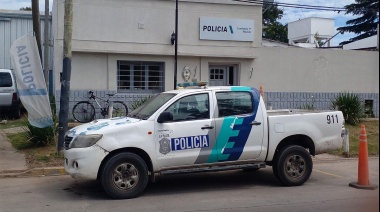 A los gritos, falsos policías irrumpieron en una casa en La Plata y se llevaron un suculento botín