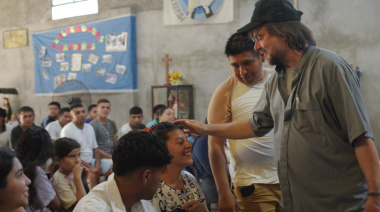 Avanza rodaje del documental sobre Francisco: “El cura del fin del mundo”