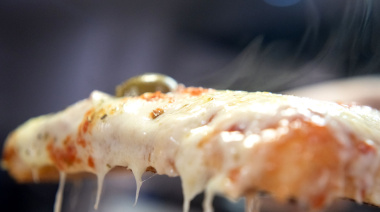 Degustación gratuita para recibir a “La Noche de la Pizza y la Empanada”