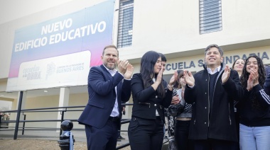 Kicillof inauguró un nuevo edificio escolar en Ezeiza y abogó por “una educación de calidad”