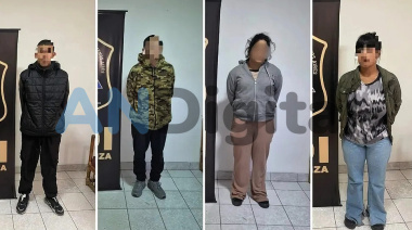 Trasladan a Melchor Romero a los cuatro detenidos por el triple femicidio de Florencio Varela