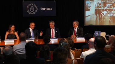 Scioli: “No se puede ser indiferente, hay que comprometerse y poner el hombro”