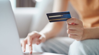La tarjeta es el principal producto crediticio de las mujeres argentinas