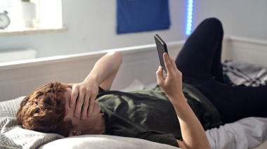 Alerta en las familias: cada vez más adolescentes apuestan online con dinero real