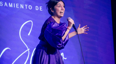 “Lo dejamos acá”: Juli Coria salta del mundo digital al escenario