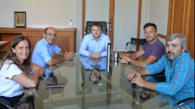 Con eje en el sistema de salud regional, Wesner recibió a su par de Bolívar