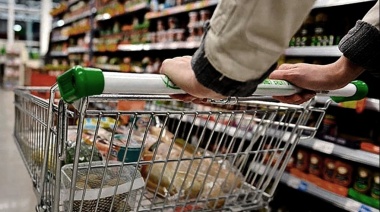 Por la suba de los alimentos y las tarifas, se frenó la baja de la inflación en febrero