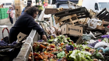 Una familia necesita $ 1.110.623 por mes para no caer en la pobreza