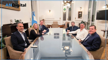 Santilli, Ritondo y el equipo de Milei buscan definir al reemplazo de Espert