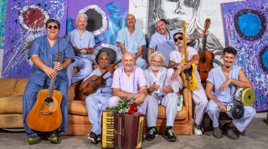 Festival Vuela: artistas consagrados pisan San Jorge por primera vez