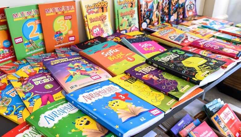 “Cada alumna y cada alumno de la escuela primaria tendrá sus libros de ...