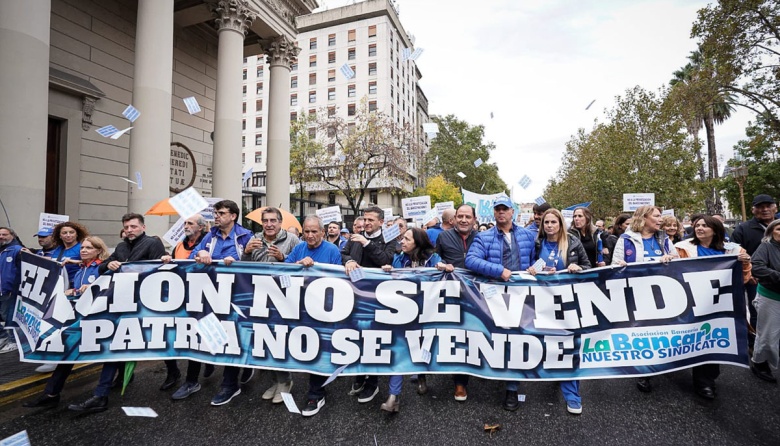 Palazzo advirtió que habrá acción directa para “detener” la privatización del Banco Nación