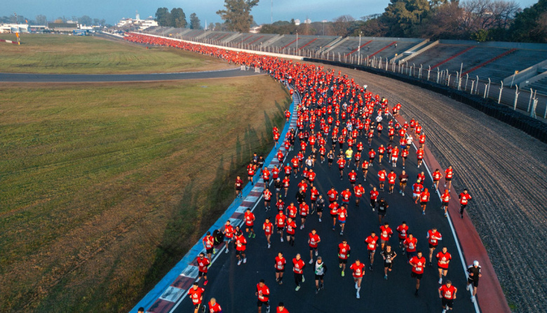 El running copó el Autódromo de la Ciudad