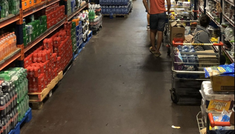 Repuntaron las ventas en supermercados, pero hubo una fuerte caída en mayoristas