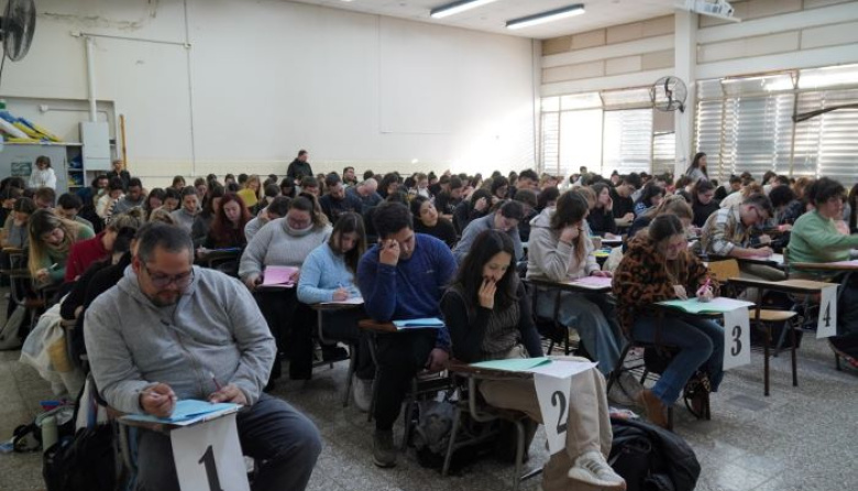 Miles de profesionales de la salud rindieron el examen para ingresar a las residencias