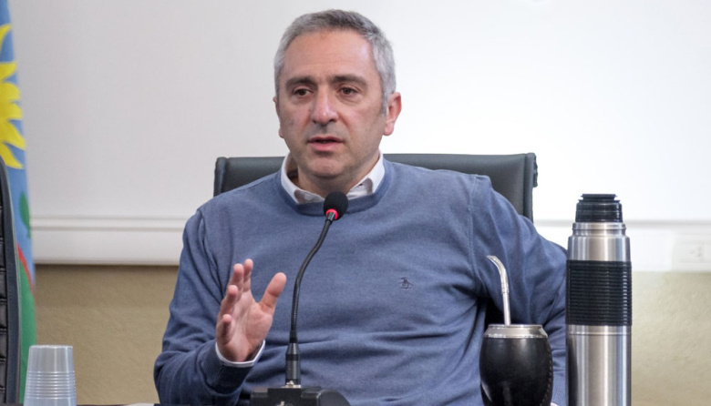 Larroque abogó por “construir un espacio de reencuentro”