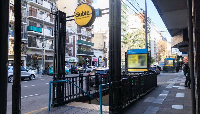 Cierra la estación Loria del subte por obras de renovación