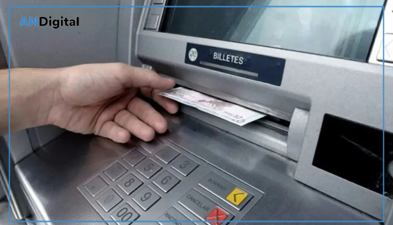 Cuál es el nuevo tope para extraer efectivo en los cajeros automáticos