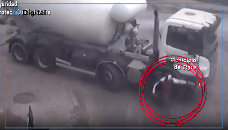 Un camión lo pasó literalmente por arriba en Tigre y vive para contarlo