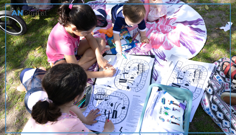 La Liga de la Energía llega a la feria “Manos Platenses”