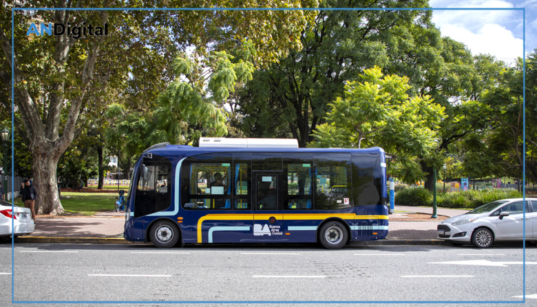 El bus eléctrico extendió su recorrido y ahora llega hasta Retiro