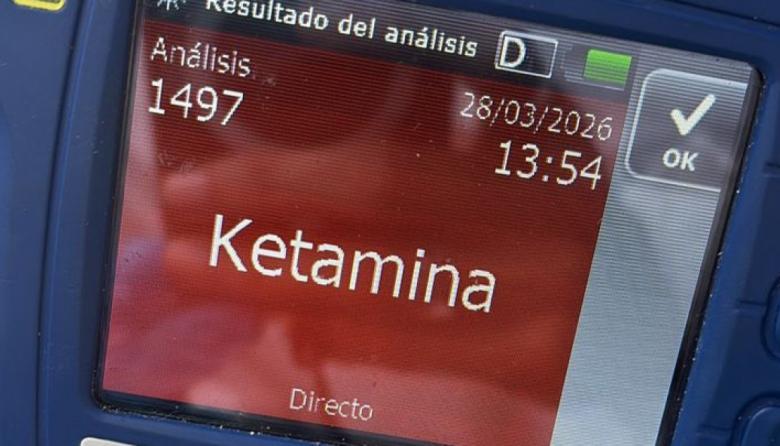 Caballito: frenaron a un camionero y hallaron 400 litros de ketamina