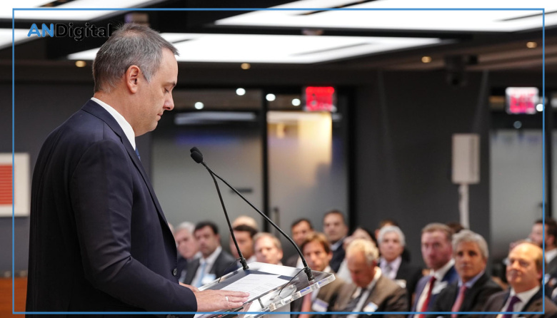 Diputado radical cree que Adorni debe dar un paso al costado: “Deslomarse es otra cosa”