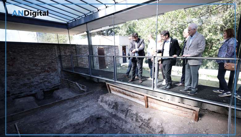 Kicillof visitó excentro clandestino de detención: “No a la impunidad, no al olvido”