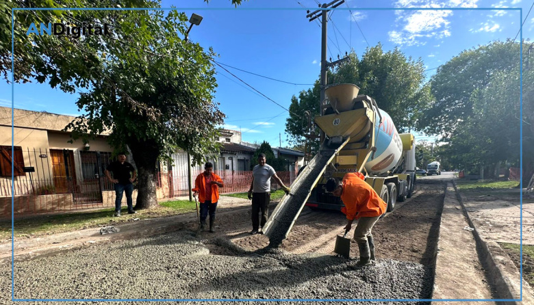 El Municipio de Brown avanza con pavimentos de hormigón en Longchamps