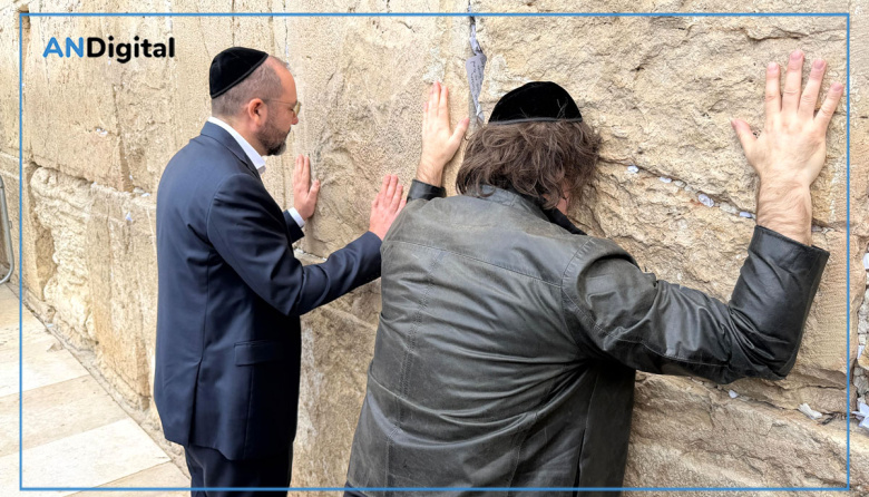 Milei arrancó su tercera visita a Israel en el Muro de los Lamentos