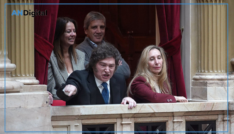 Javier Milei insultó a los periodistas al grito de “chorros” tras el informe de Manuel Adorni