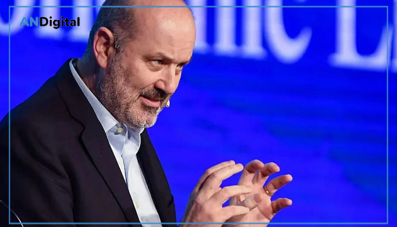 Federico Sturzenegger defendió a Manuel Adorni y aseguró que el Presidente “sabe de su honestidad"