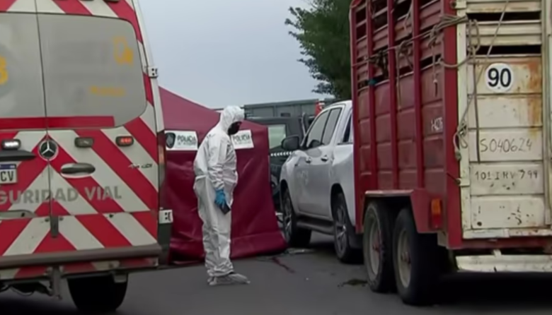 Autopista Perito Moreno: un hombre murió atropellado y el responsable escapó