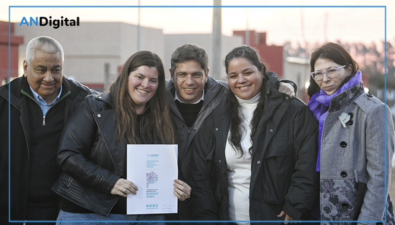 Kicillof y Batakis entregaron viviendas en San Pedro y apuntaron contra el ajuste de Milei