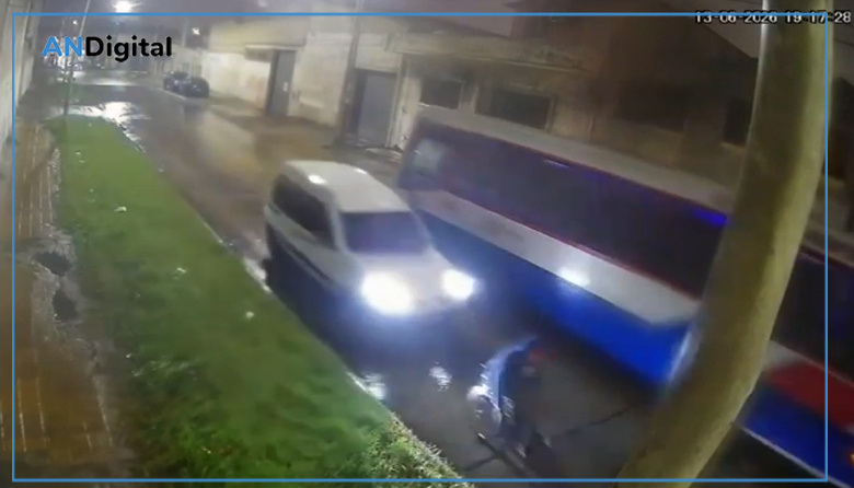 La Tablada: atropelló a un vendedor ambulante en silla de ruedas y se fugó sin asistirlo