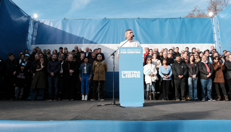 Máximo Kirchner en Parque Lezama: el mensaje directo que apuntó a Kicillof