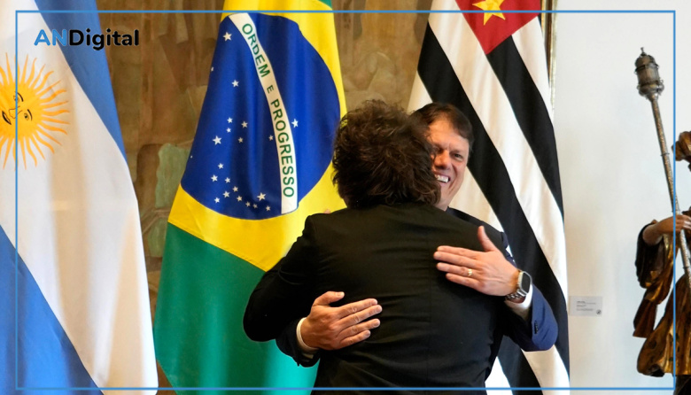 Milei en Brasil: reunión con el gobernador paulista y condecoración