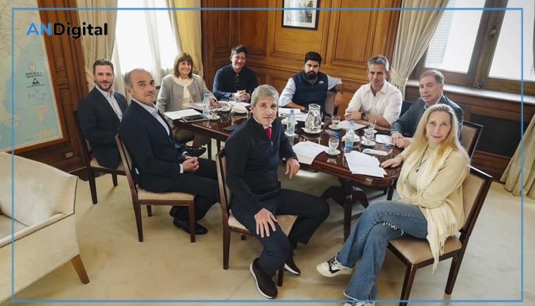 La Mesa Política respaldó a Sturzenegger en Casa Rosada tras el fracaso de la Ley de Tierras