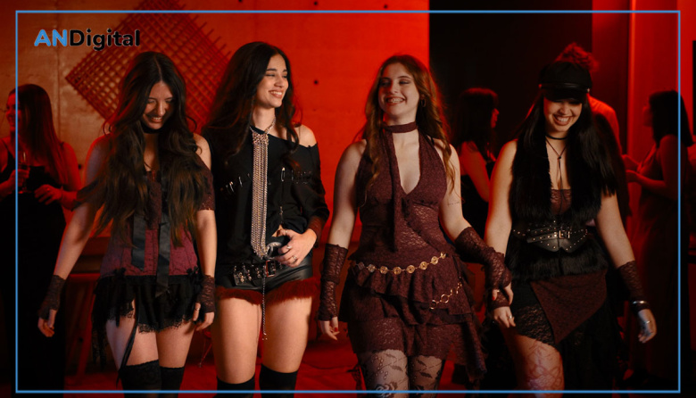 Moonline mantiene viva la llama de las girlbands