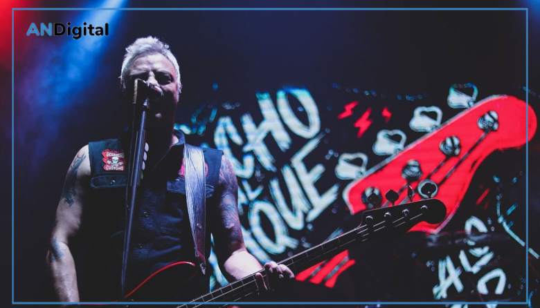 René Favaloro, Attaque 77 y el punk rock: Lucho vuelve a La Plata